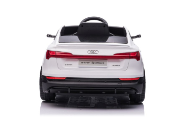 Preview: Kinder Elektroauto Audi e-tron Sportback