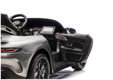 Kinder Elektroauto Mercedes-Benz AMG GT 63