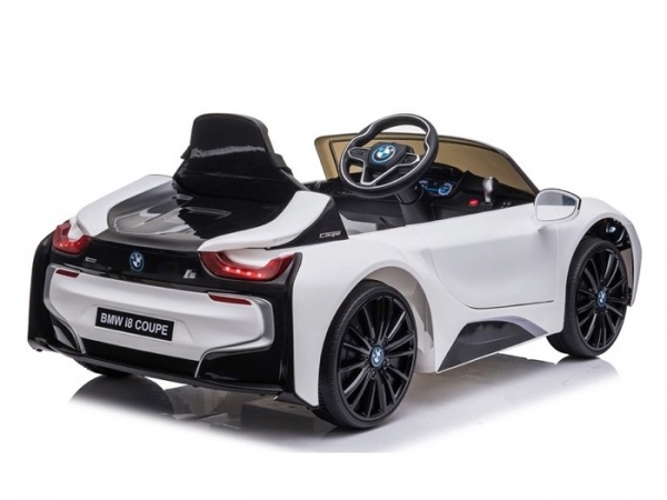 Kinder Elektroauto BMW i8