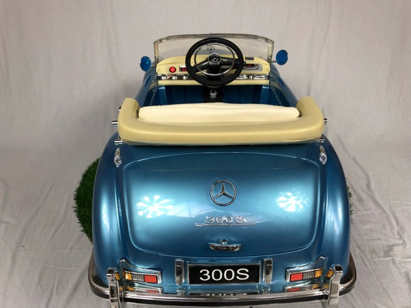 Kinder Elektroauto Mercedes-Benz 300S