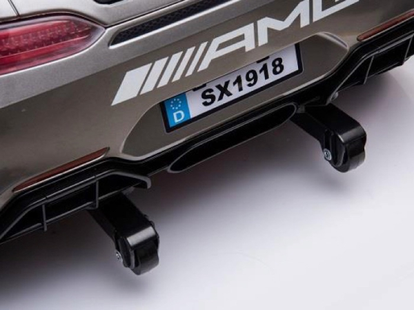 Kinder Elektroauto Mercedes-Benz AMG GT4