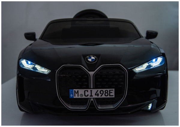 Kinder Elektroauto BMW i4
