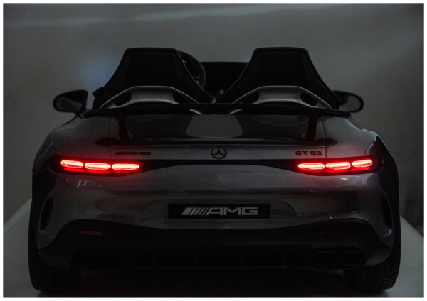 Kinder Elektroauto Mercedes-Benz AMG GT 63 grau 24 V