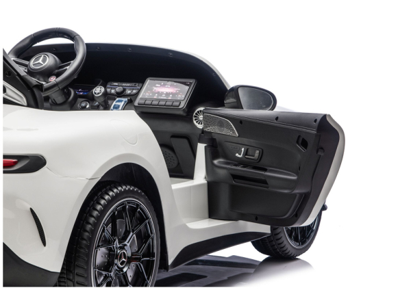 Kinder Elektroauto Mercedes-Benz AMG GT 63